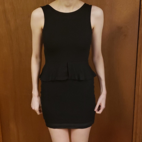 Zara Peplum Mini Dress - Picture 1 of 6